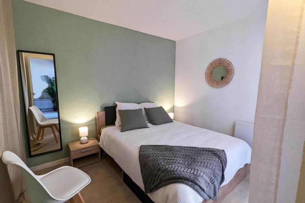 Apartment Vue Imprenable Sur Le Port -clim- Moderne Agde