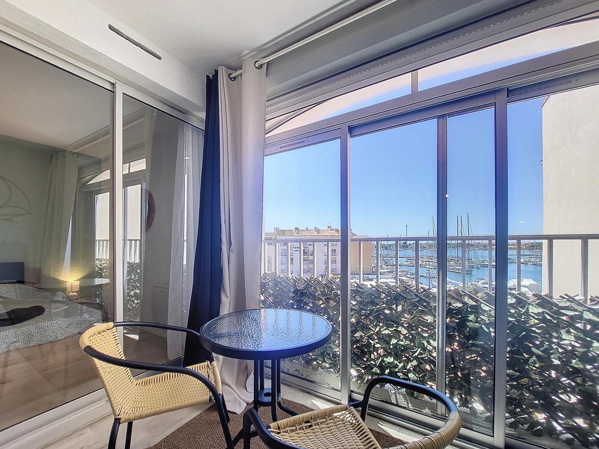 Appartement Vue Imprenable Sur Le Port -clim- Moderne Agde
